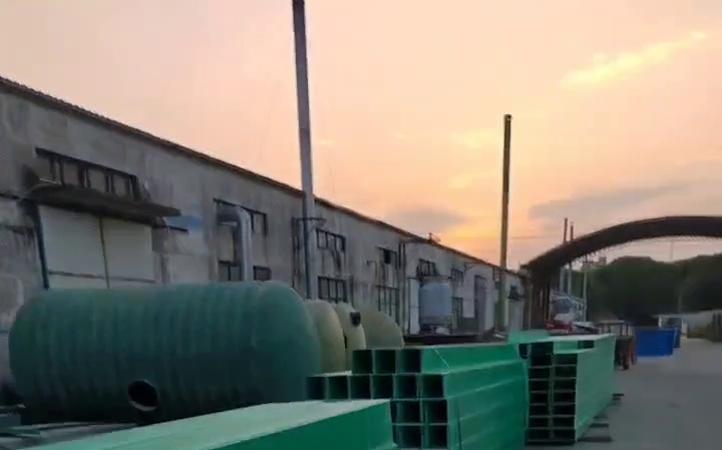 武漢大跨距玻璃鋼電纜橋架規(guī)格